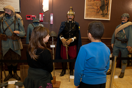 L'exposition à la salle des fêtes le 11 novembre 2013.